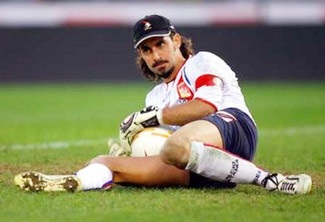 Đêm "kinh hoàng" tại thủ đô Roma! - 4