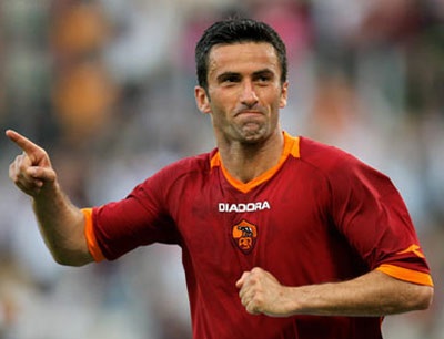 Tốp 10 chiến binh “tuổi băm” cày ải tại Serie A - 2