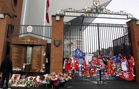 20 năm thảm họa Hillsborough, nỗi buồn The Kop… - 11