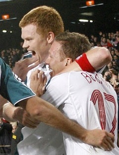 Hành trình tới Athens của Liverpool và Milan... - 2