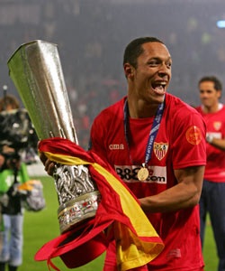 Hampden Park - Đêm của những “thợ cạo thành Sevilla” - 10 Hampden Park - Đêm của những “thợ cạo thành Sevilla” - 10