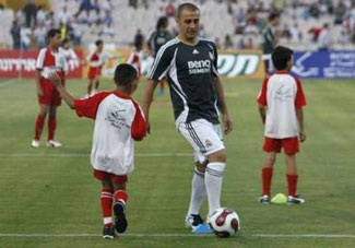 Real thi đấu giao hữu “Vì hòa bình” tại Israel - 4