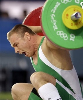 Bất ngờ “lộ hàng” tại Olympic Bắc Kinh 2008 - 3