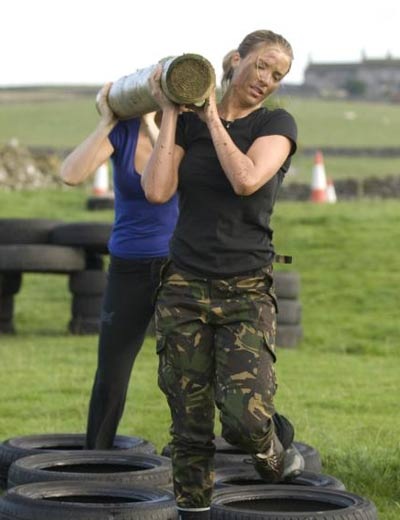 Bạn gái cũ Ronaldo đóng kịch câm - 1