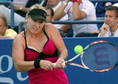 Bethanie Mattek - Tay vợt nữ biết cách “gây sốc” - 3 Bethanie Mattek - Tay vợt nữ biết cách “gây sốc” - 3