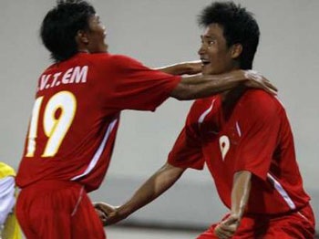 Công Vinh: “Thần tượng của tôi là Figo” - 1 Công Vinh: “Thần tượng của tôi là Figo” - 1