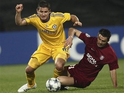 Á quân Chelsea bị Cluj “vô danh” cầm chân - 1 Á quân Chelsea bị Cluj “vô danh” cầm chân - 1