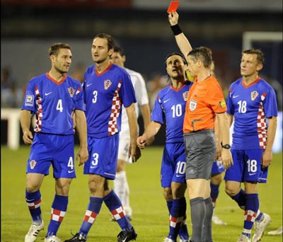 Tiền đạo ĐT Anh bị CĐV Croatia kỳ thị - 1 Tiền đạo ĐT Anh bị CĐV Croatia kỳ thị - 1