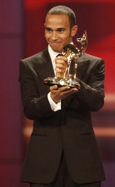 Lewis Hamilton được người Đức vinh danh - 4 Lewis Hamilton được người Đức vinh danh - 4