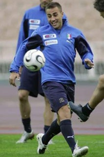 Cannavaro, Del Piero và Inzaghi “mất dạng” - 1