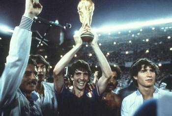 Azzurri - Ác mộng phía trước - 1 Azzurri - Ác mộng phía trước - 1