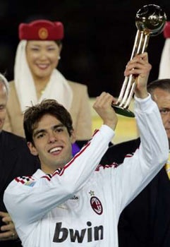 Chùm ảnh: Milan giành Cúp VĐ CLB thế giới 2007 - 4 Chùm ảnh: Milan giành Cúp VĐ CLB thế giới 2007 - 4
