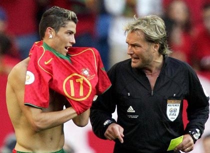 Những khoảnh khắc cùng Cristiano Ronaldo - 5 Những khoảnh khắc cùng Cristiano Ronaldo - 5