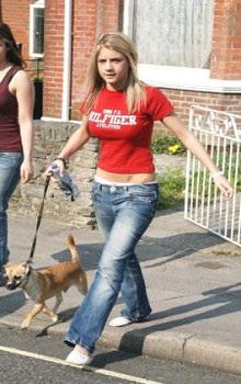 Bạn gái Walcott- Thần tượng của tuổi teen Anh - 12 Bạn gái Walcott- Thần tượng của tuổi teen Anh - 12