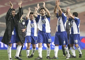 Tây Ban Nha cười vui, Italia "khóc thảm" - 2