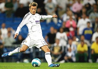 Nou Camp sôi sục cho cuộc "trả hận" - 1