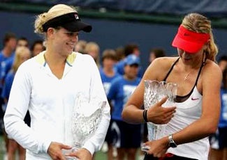 Thêm một danh hiệu cho Nữ hoàng quần vợt - 1