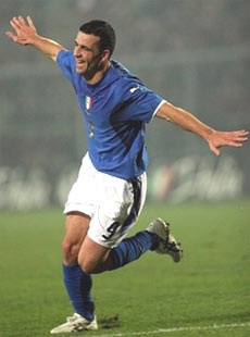 Materazzi khiến Italia mất chiến thắng, Henry giúp Pháp "rửa hận" - 1