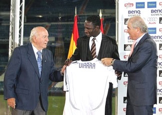 Diarra chính thức ra mắt tại Real Madrid - 1 Diarra chính thức ra mắt tại Real Madrid - 1