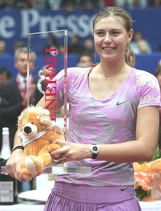 Federer ngất ngây trong men say chiến thắng tại quê hương - 3