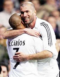 Bàn thắng kỳ lạ của David Villa, Real đại thắng - 1