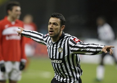 Juventus tìm người thay thế Trezeguet - 1 Juventus tìm người thay thế Trezeguet - 1