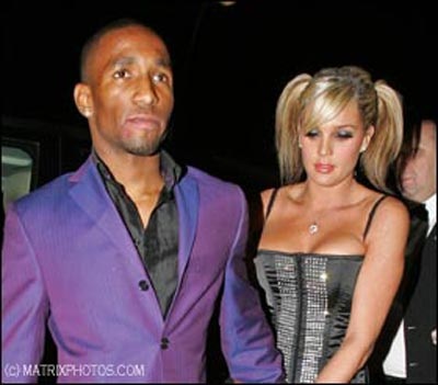 Cuộc tình Defoe - Chantelle bất ngờ tan vỡ - 2 Cuộc tình Defoe - Chantelle bất ngờ tan vỡ - 2