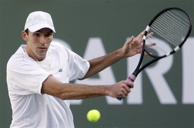 Federer và Murray cùng tiến bước - 2 Federer và Murray cùng tiến bước - 2