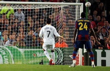 Ferguson không quá buồn vì Ronaldo sút hỏng penalty - 1