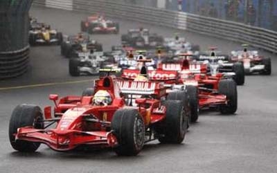 Hamilton rực sáng khiến Ferrari ôm hận - 2 Hamilton rực sáng khiến Ferrari ôm hận - 2