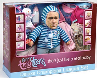 Chùm ảnh hài về cú sút penalty hỏng ăn của John Terry - 9 Chùm ảnh hài về cú sút penalty hỏng ăn của John Terry - 9