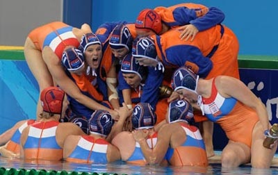 Ngày vui của các cô gái Mỹ - 2