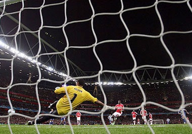 “Pháo thủ” Arsenal đại phá Porto tại Emirates - 2