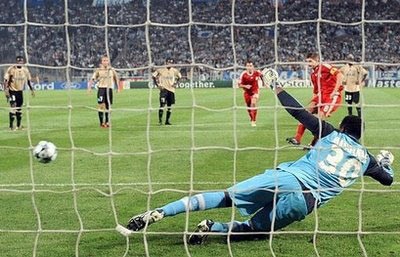 Gerrard tỏa sáng giúp Liverpool "ca khúc khải hoàn" - 1 Gerrard tỏa sáng giúp Liverpool "ca khúc khải hoàn" - 1