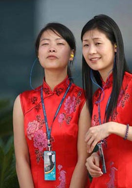 Vẻ đẹp của những thiếu nữ Trung Hoa trên đường đua F1 - 11