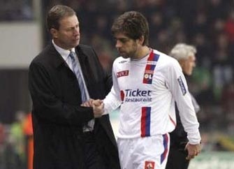 “Cạm bẫy” chờ Barcelona tại Lyon - 1 “Cạm bẫy” chờ Barcelona tại Lyon - 1