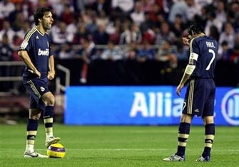 Những cuộc viễn chinh “bão táp”… - 1