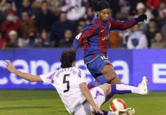 “Cạm bẫy” chờ Barcelona tại Lyon - 2 “Cạm bẫy” chờ Barcelona tại Lyon - 2
