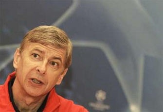 Arsenal chính thức đáp "chuyến tàu sớm" - 2 Arsenal chính thức đáp "chuyến tàu sớm" - 2