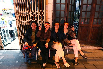 Biển người đêm không ngủ - 17