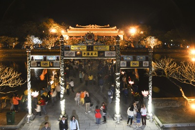 Kinh thành Huế rực sáng trong Đêm Hoàng cung - 2