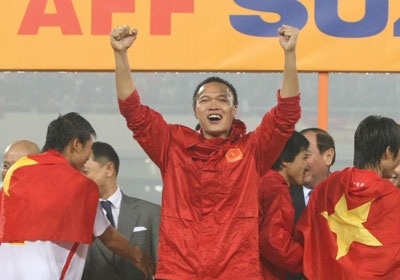 “Người nhện” Dương Hồng Sơn sở hữu Quả bóng vàng thứ 14 - 2