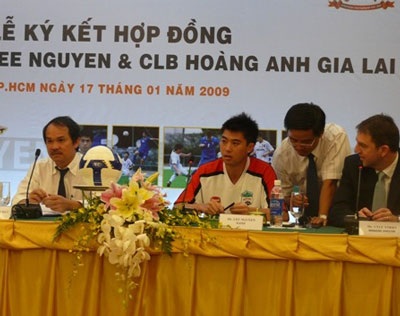 Có Lee Nguyễn, HA Gia Lai mạnh dạn đặt mục tiêu vô địch - 1 Có Lee Nguyễn, HA Gia Lai mạnh dạn đặt mục tiêu vô địch - 1