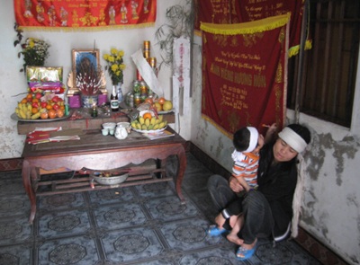 Chưa tìm thấy 4 thuyền viên mất tích trên biển Đông - 1