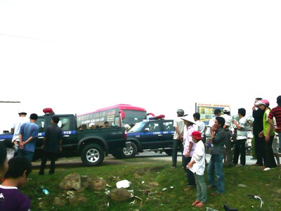 Khởi tố vụ cổ động viên bóng đá gây rối tại Nghệ An - 1