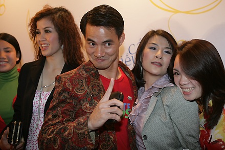 Chùm ảnh “sao” khoe sắc tại Cánh diều vàng 2008 - 2