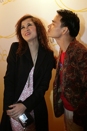 Chùm ảnh “sao” khoe sắc tại Cánh diều vàng 2008 - 3