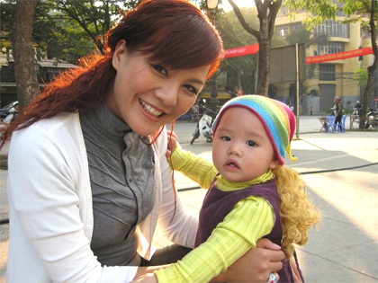 Diễn viên Hoàng Xuân: “Tôi quá yêu con” - 1