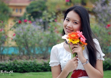 Người đẹp Lan Hương: Cảnh “nóng” thật là tôi…chạy! - 1 Người đẹp Lan Hương: Cảnh “nóng” thật là tôi…chạy! - 1