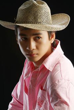 “Trai nhảy” Ngọc Thuận ngượng khi nói đến cảnh “nóng” - 3